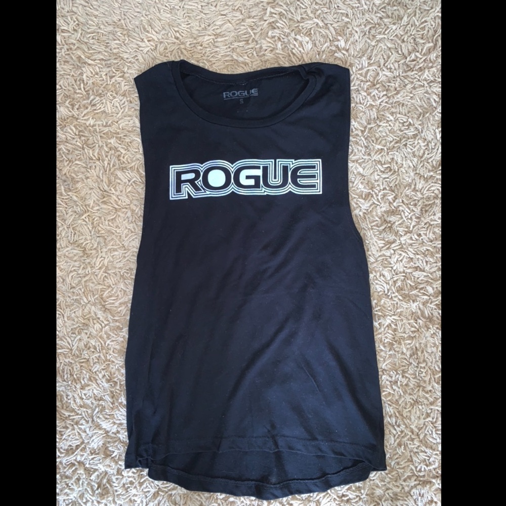 Rogue CrossFit workout muscle tank